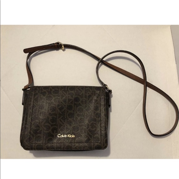 Calvin Klein Small Crossbody Brown Leather - Picture 1 of 8